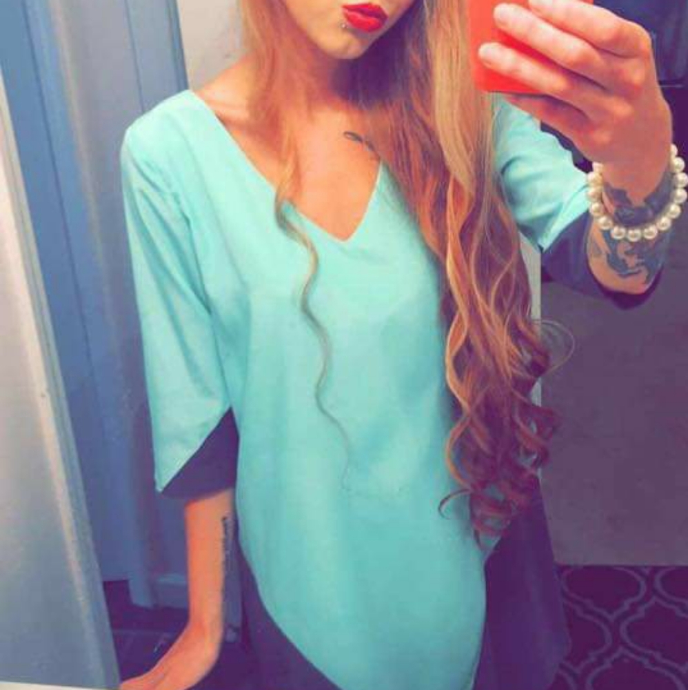 Dress - Picture 2 of 5